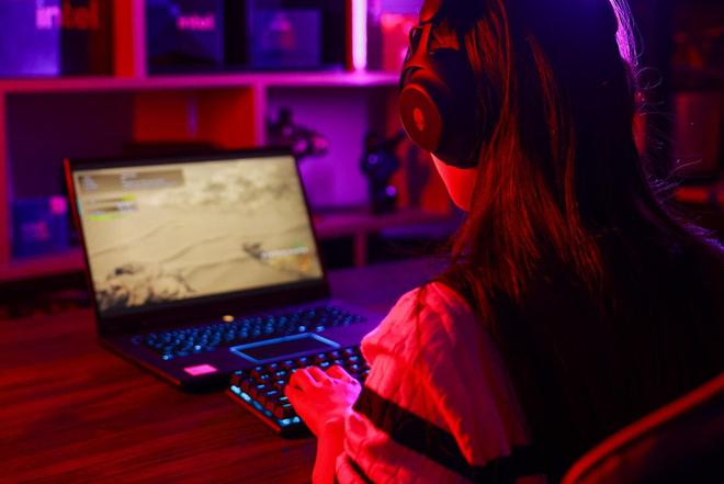 装备矩阵：m16 R2+Pro键鼠耳机性能巅峰九游会j9登录纯血Alienware外星人电竞(图29)