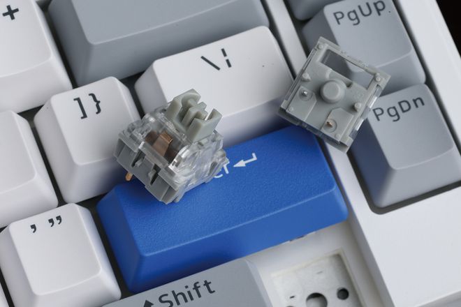 雷柏V700DIY-75多模机械键盘九游会登录j9入口小巧便携可玩性强！(图6)